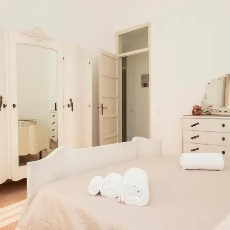 Lonero 32 Apartment Trapani